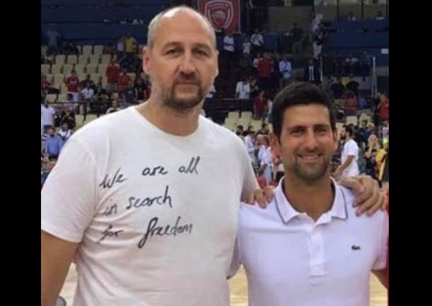 BRUTALNI DINO RAĐA: Neverovatna je količina SR**A po Novaku ovih dana ...