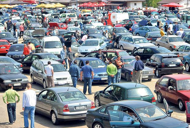 Posle 160.000 kilometara možete da ih vozite na otpad! Automehaničar šokirao izjavom - Ove automobile bolje ne kupujte Posle 160.000 kilometara možete da ih vozite na otpad! Automehaničar šokirao izjavom - Ove automobile bolje ne kupujte