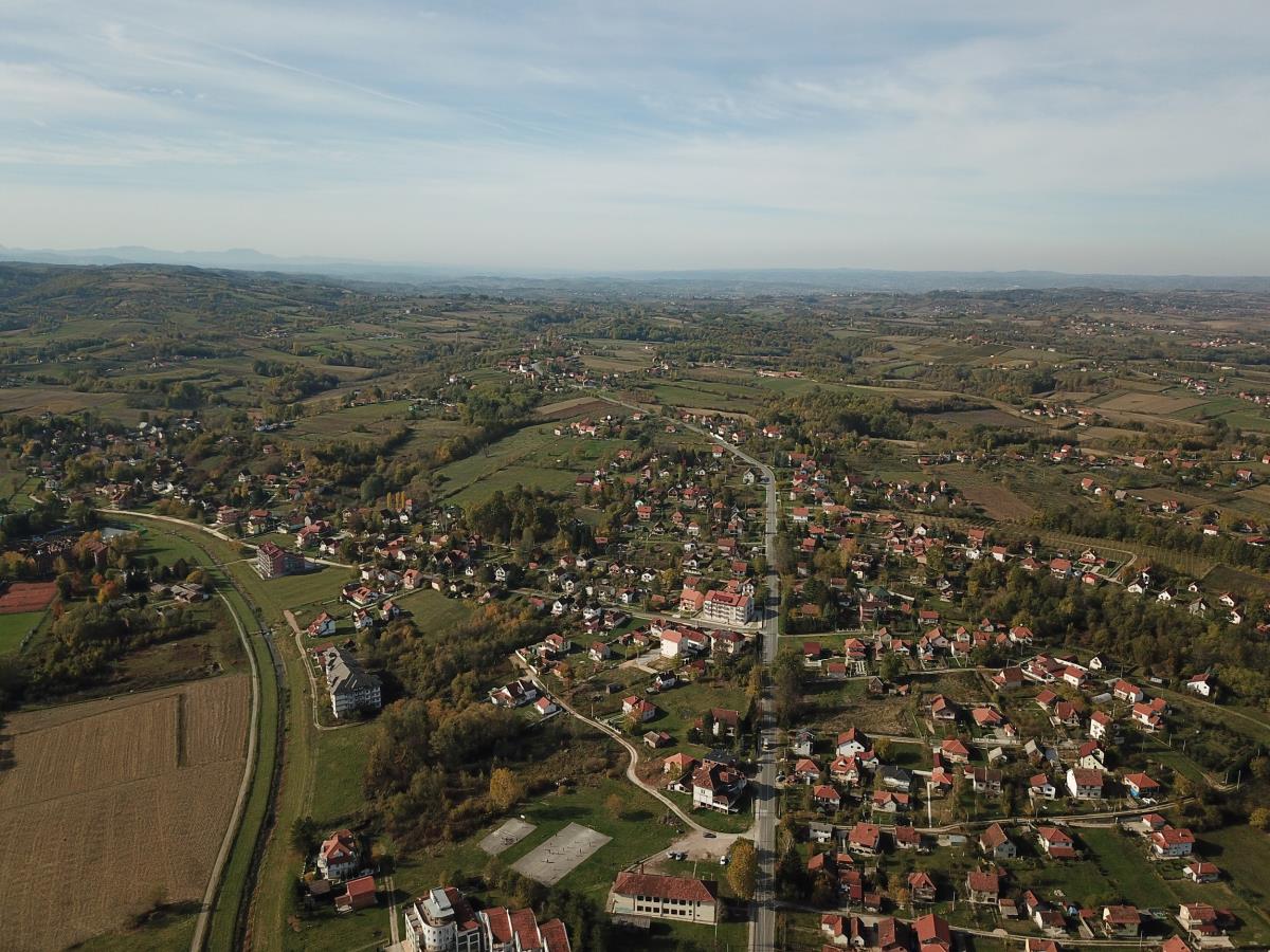 Kuću od 150 kvadrata prodaju za 35.000 €! Nalazi se u blizini poznate banje, sređena je i priključena na javnu kanalizaciju