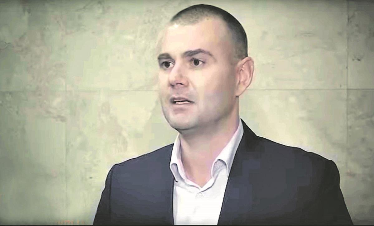PAPIĆ OSTAJE IZA REŠETAKA: Bivši čelnik SBPOK pod istragom zbog ...