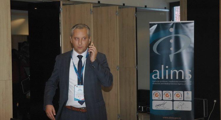 DR SAŠA JAĆOVIĆ: Više od 4 miliona Srba primilo vakcinu, ništa nismo ...
