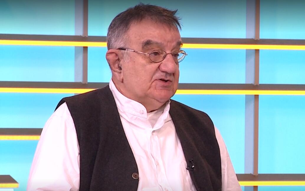 Perisic Md DR PERIŠIĆ O DIJETAMA I OPASNOJ OPERACIJI SMANJIVANJA ŽELUCA: Spomenuo ...