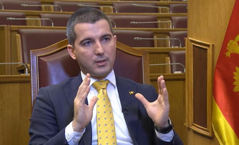 Aleksa Bečić o kandidatu za predsedničke izbore | Kurir