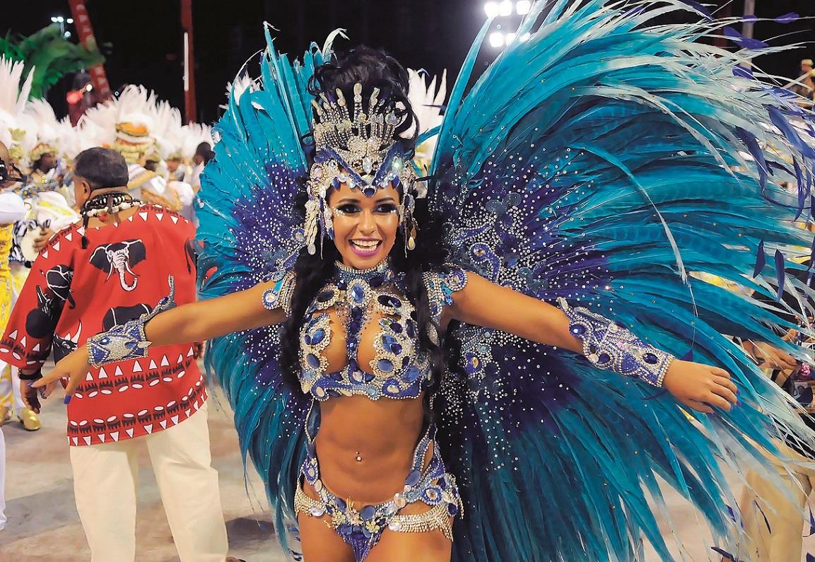 Mračna strana karnevala u Riju: Polugole žene njišu kukovima, obline sevaju na sve strane, a iza kulisa pakao! Kép