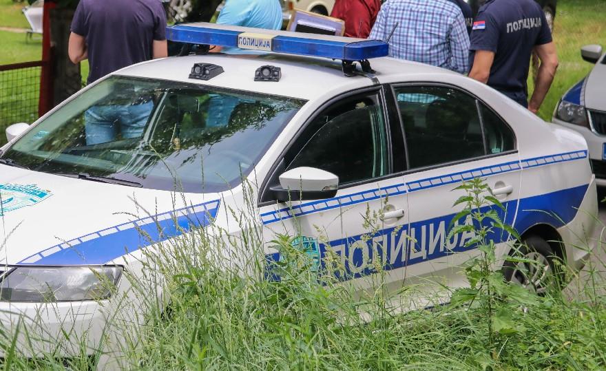 БАЈОНЕТОМ МУ ПРОБО ГЛАВНУ АРТЕРИЈУ НА НОЗИ: Најновији детаљи ужаса у Зајечару, осумњичени тврдио после хапшења: НИСАМ ХТЕО ДА ГА УБИЈЕМ!