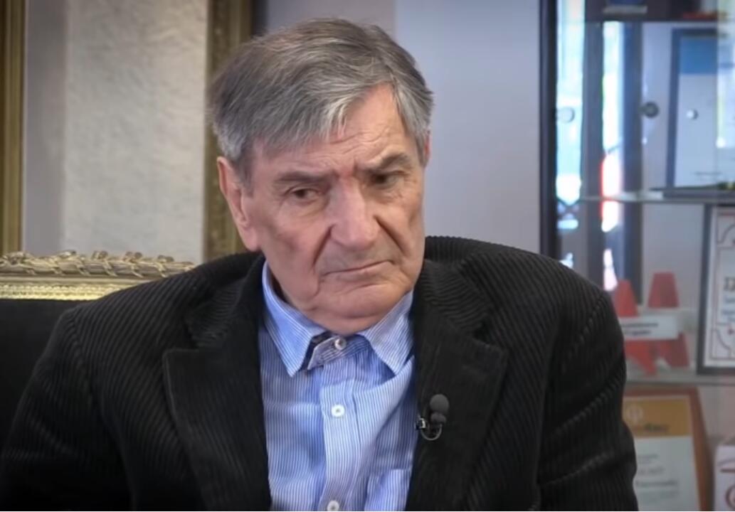 "Мајку ми је убио поп Маца, ишли су заједно у гимназију": Разредна нашем глумцу скоро открила адресу сина убице, оштро је реаговао