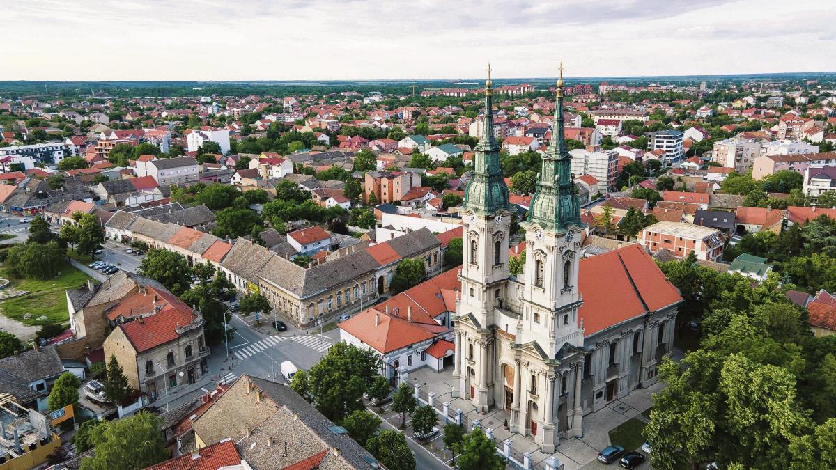 "Dolina jeftinih nekretnina" je na pola sata od Beograda! Ima sve za udoban život a parking mesta koliko voliš