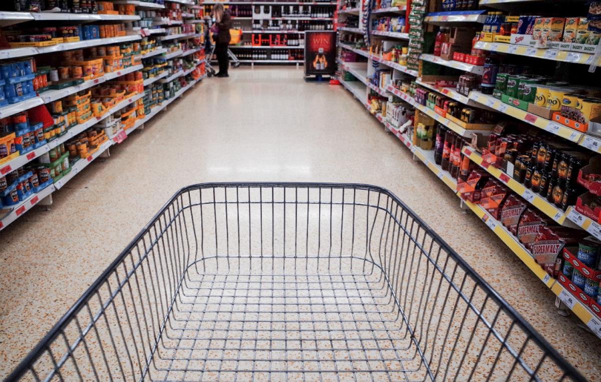 Srbi jednostavno ne mogu da se odreknu ove stvari: Hoćemo li ikad uspeti da prestanemo da je koristimo? Srbi jednostavno ne mogu da se odreknu ove stvari: Hoćemo li ikad uspeti da prestanemo da je koristimo?