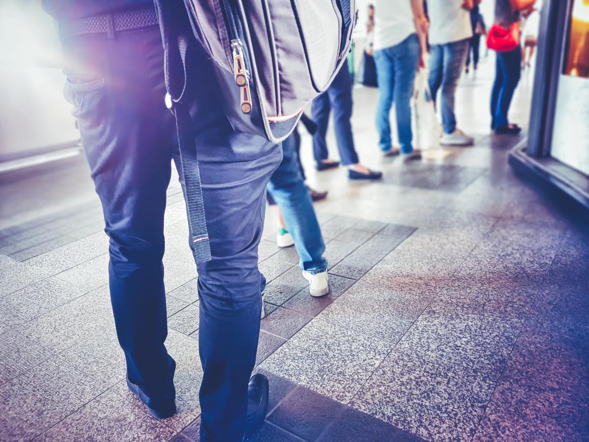 Raspisani konkursi za zapošljavanje mladih! Država izdvojila 200 miliona dinara, evo gde mogu da se prijave Raspisani konkursi za zapošljavanje mladih! Država izdvojila 200 miliona dinara, evo gde mogu da se prijave