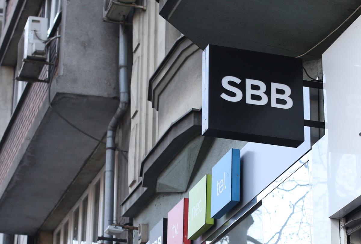Telekom Srbija grupa saopštila je da će Arena Sport kanali, uz proširenu sportsku ponudu, biti dostupni u još većem broju domaćinstava širom Zapadnog Balkana. Ovaj potez označava značajan korak ka omogućavanju široj publici pristup vrhunskim sportskim sadržajima. Telekom Srbija grupa saopštila je da će Arena Sport kanali, uz proširenu sportsku ponudu, biti dostupni u još većem broju domaćinstava širom Zapadnog Balkana. Ovaj potez označava značajan korak ka omogućavanju široj publici pristup vrhunskim sportskim sadržajima.