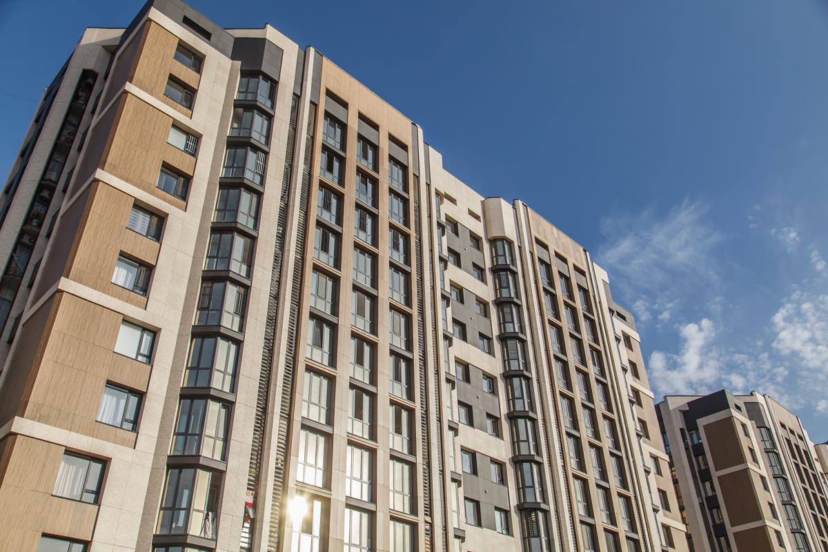 Koliko je mladima u ovom gradu potrebno za kupovinu stana? Detaljan spisak otplate i učešća - Sve u dinar! Evo i ko može da konkuriše Koliko je mladima u ovom gradu potrebno za kupovinu stana? Detaljan spisak otplate i učešća - Sve u dinar! Evo i ko može da konkuriše