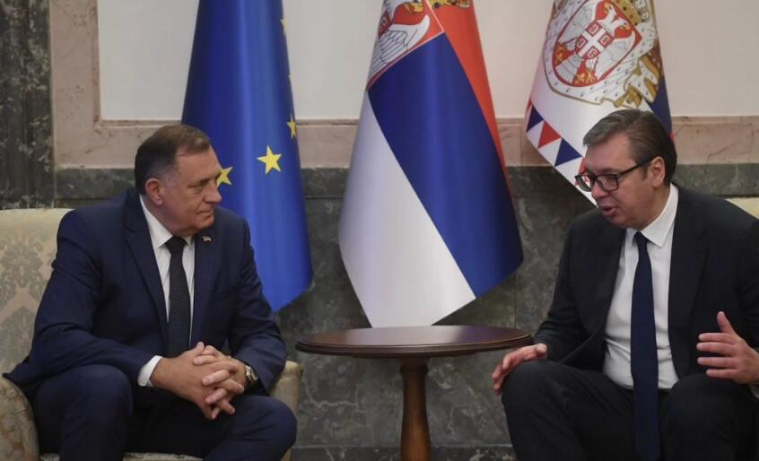 VUČIĆ DANAS SA DODIKOM: Sastanak u 14 sati, potom obraćanje dvojice predsednika