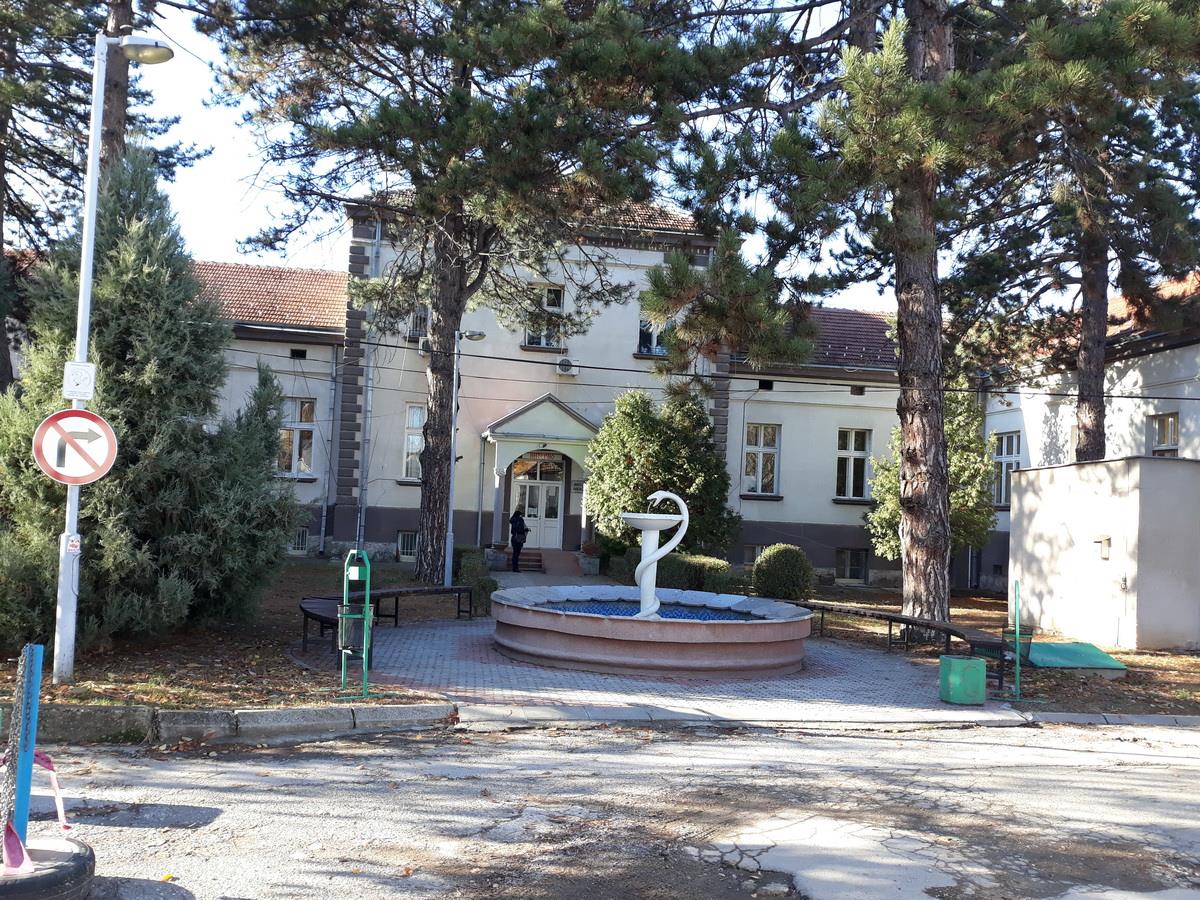 Poznato ko je ranjen u pucnjavi u selu kod prokuplja: Mladić (22) ima ...