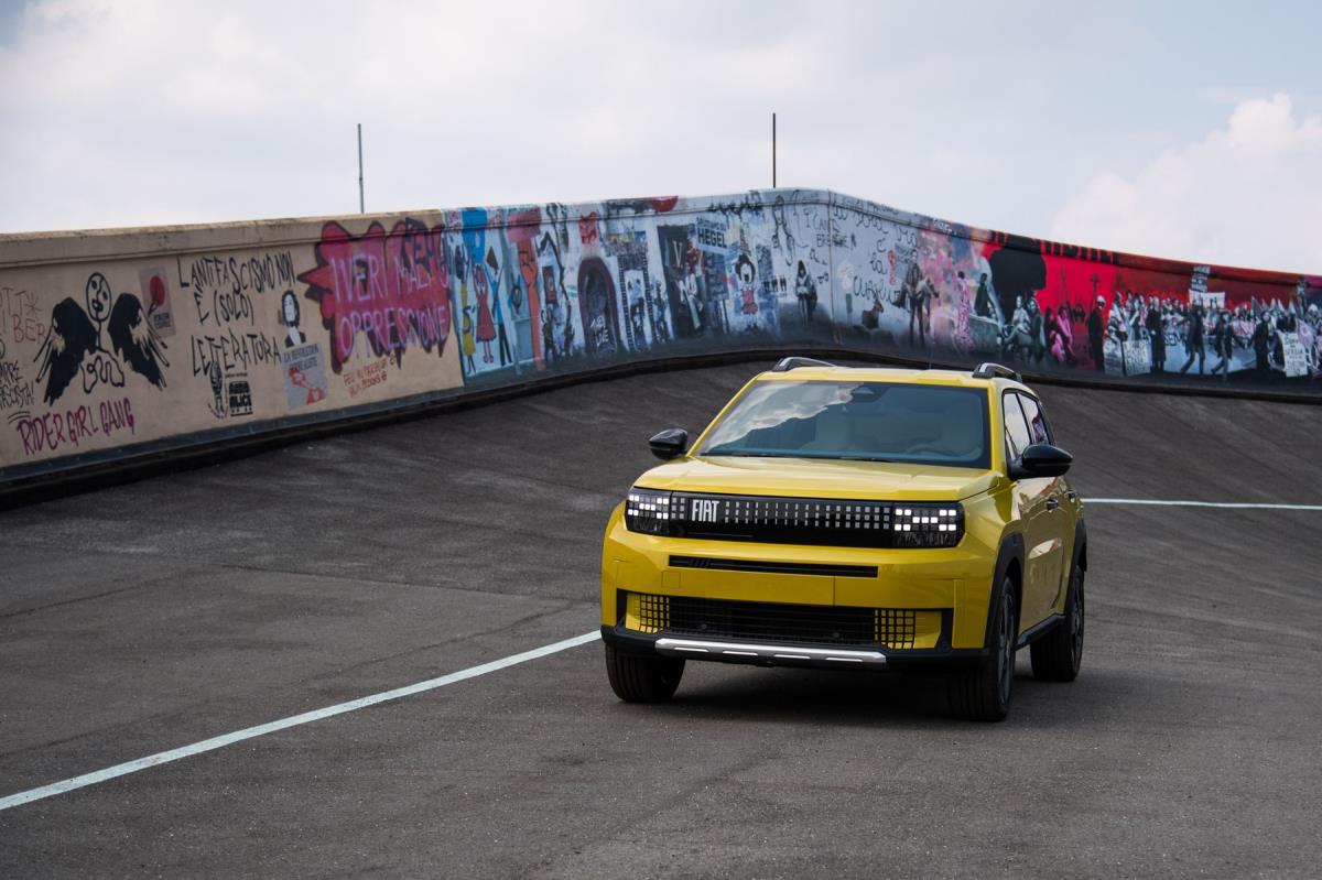 Koliko će koštati novi fijat grande panda? Razlika u ceni može da bude i do 5.000 € - u Evropi se uveliko naručuju novi modeli Koliko će koštati novi fijat grande panda? Razlika u ceni može da bude i do 5.000 € - u Evropi se uveliko naručuju novi modeli