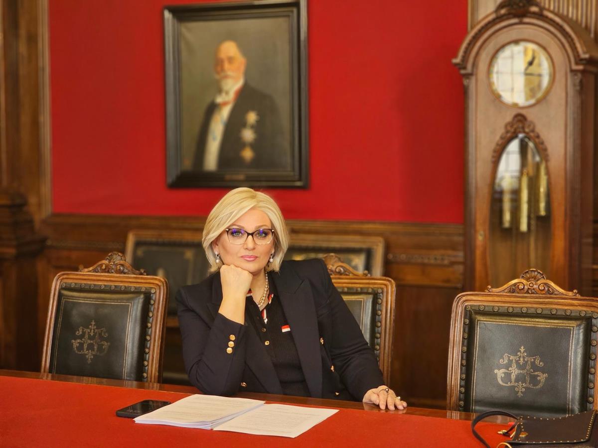 Narodna banka: Delegacija Srbije na Prolećnom zasedanju MMF i Grupacije Svetske banke na čelu sa guvernerkom Jorgovankom Tabaković Narodna banka: Delegacija Srbije na Prolećnom zasedanju MMF i Grupacije Svetske banke na čelu sa guvernerkom Jorgovankom Tabaković