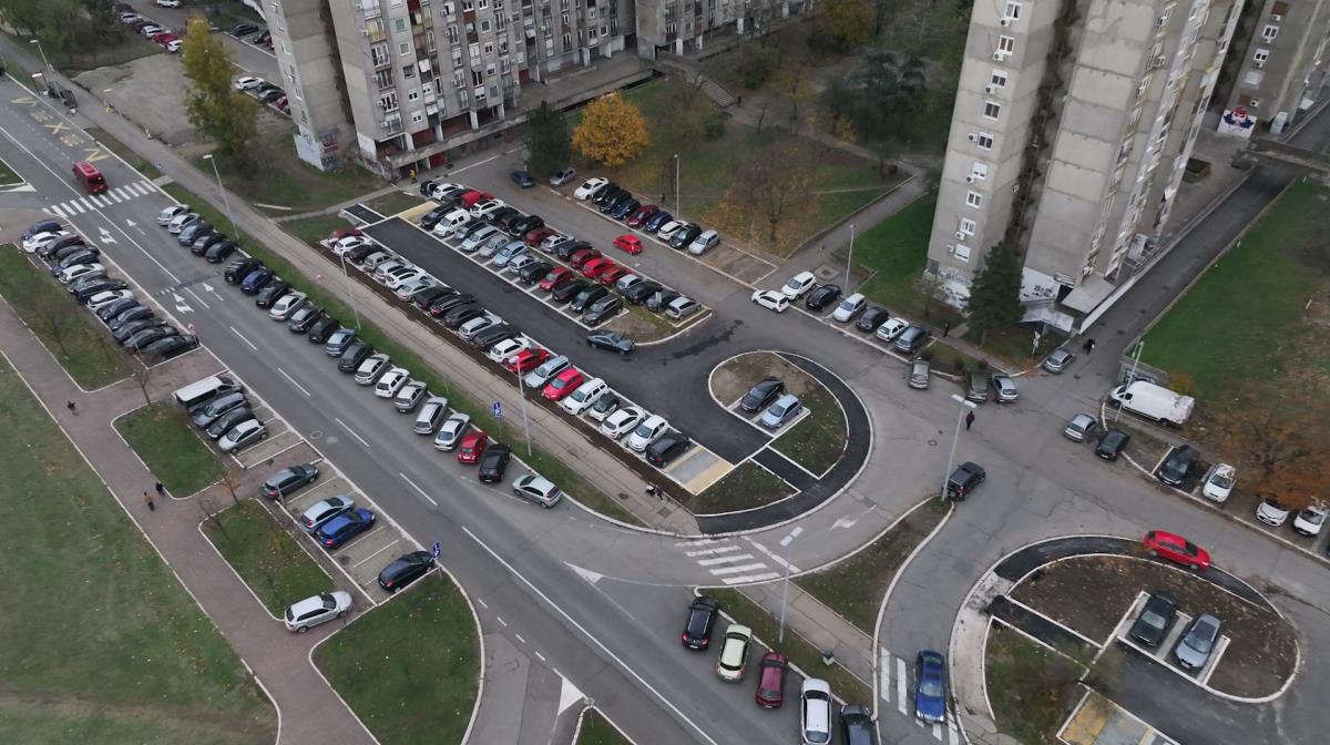 Garaže stižu vrednost stambenih kvadrata! Manjak parkirališta u većim gradovima u Srbiji digao cene parking mesta u nebesa Garaže stižu vrednost stambenih kvadrata! Manjak parkirališta u većim gradovima u Srbiji digao cene parking mesta u nebesa