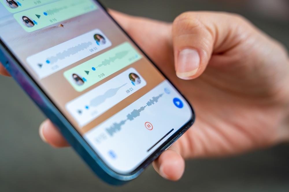 WhatsApp будет неузнаваем: крупнейшее изменение на данный момент, приложение получит совершенно новый вид!