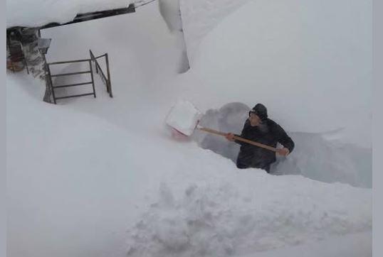 ŠOK-PRIZOR IZ KNEŽEVA KOD BANJALUKE KAKAV DUGO NIJE VIĐEN! O ovome stalno pričaju oni koji tvrde da više nema ni zima, ni snegova kakvi su nekad bili! (foto)