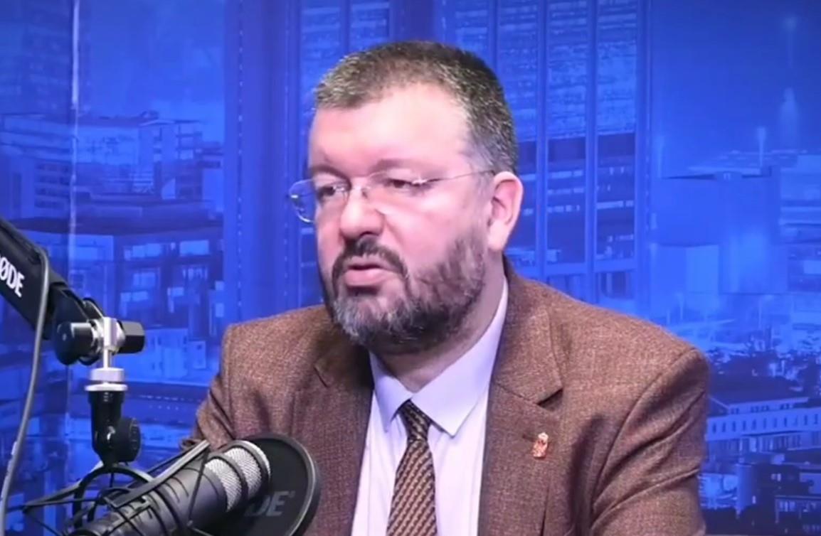 "ŠTA, KAD MILIVOJEVIĆ, TEPIĆ I MIKETIĆ DOĐU NA VLAST, BIĆE BOLJE?" Profesor Filozofskog fakulteta Čedomir Antić o blokadama i planovima opozicije