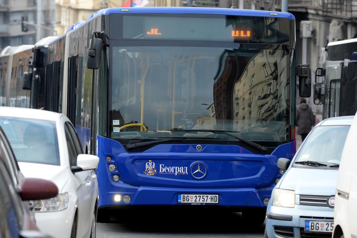 BUS ROUTES CHANGED AT REPUBLIC SQUARE: The turn-around will be closed over the weekend, routes of several lines will change due to works