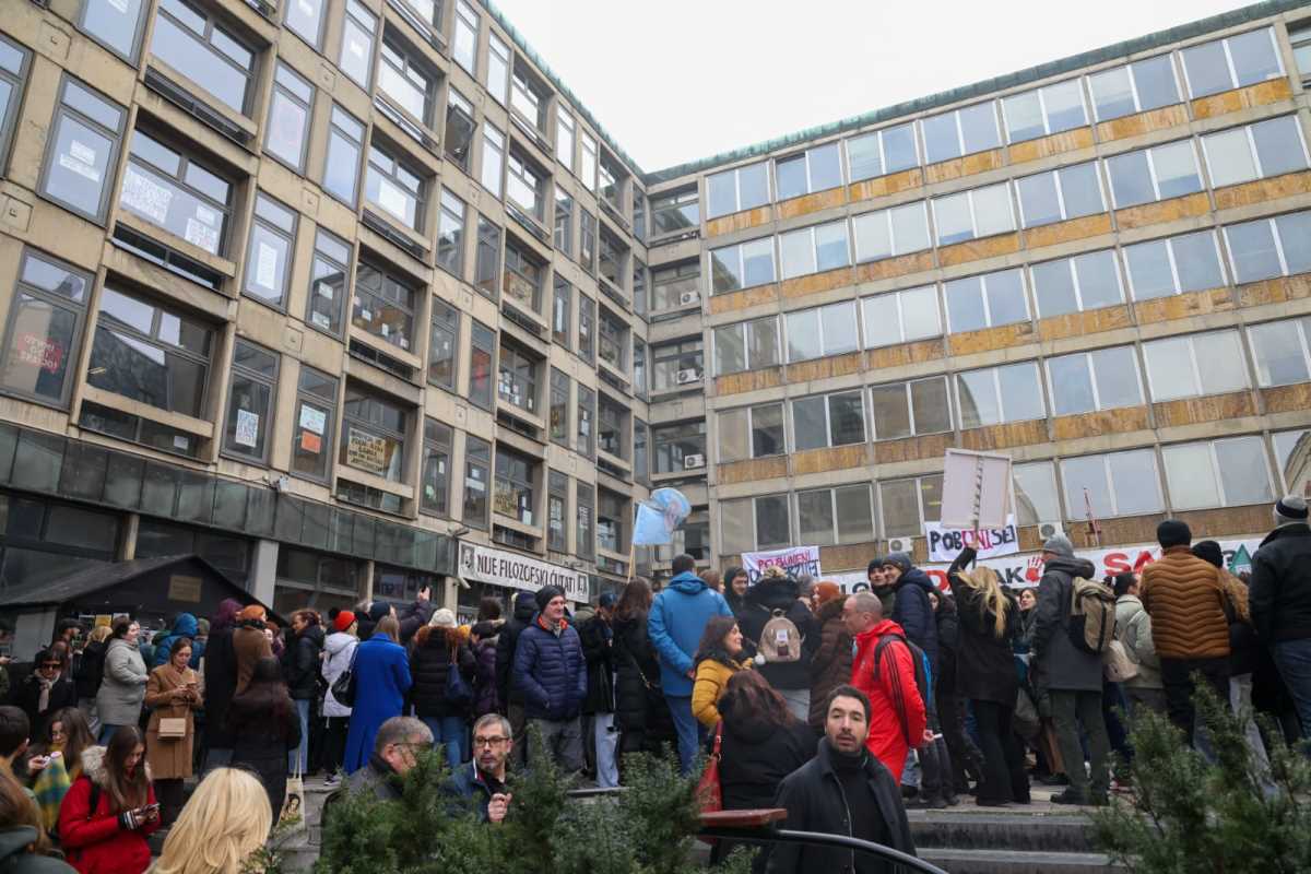 FAKULTETI I PROFESORI NEODGOVORNI PREMA STUDENTIMA:  Dok blokiraju i tvrde da je sistem korumpiran i da ga treba menjati, PRIJAVLJUJU SE ZA DRŽAVNE PARE!