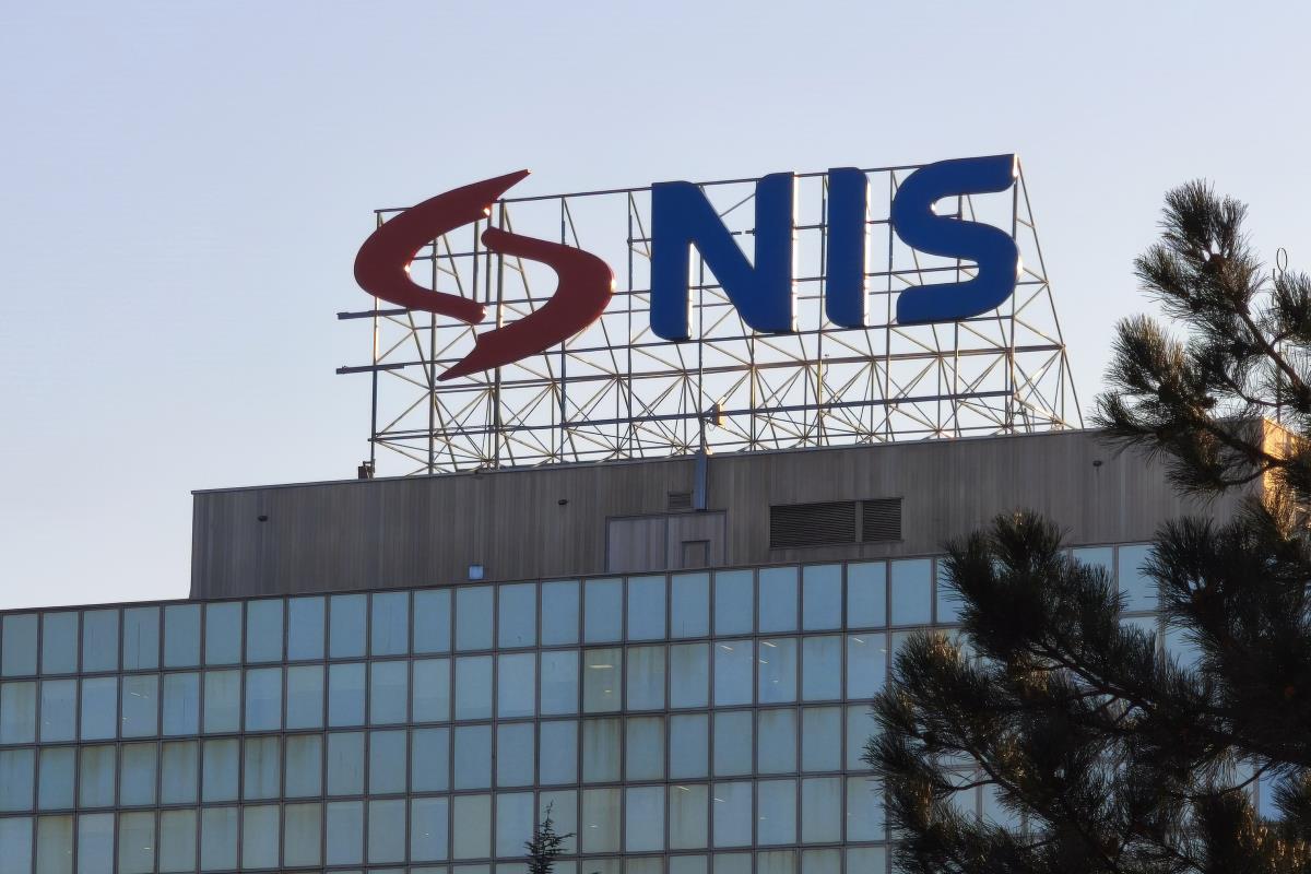 Sad ponovo odložile primenu sankcija NIS-u! Srbija obezbeđuje stabilno snabdevanje uprkos neizvesnostima Sad ponovo odložile primenu sankcija NIS-u! Srbija obezbeđuje stabilno snabdevanje uprkos neizvesnostima