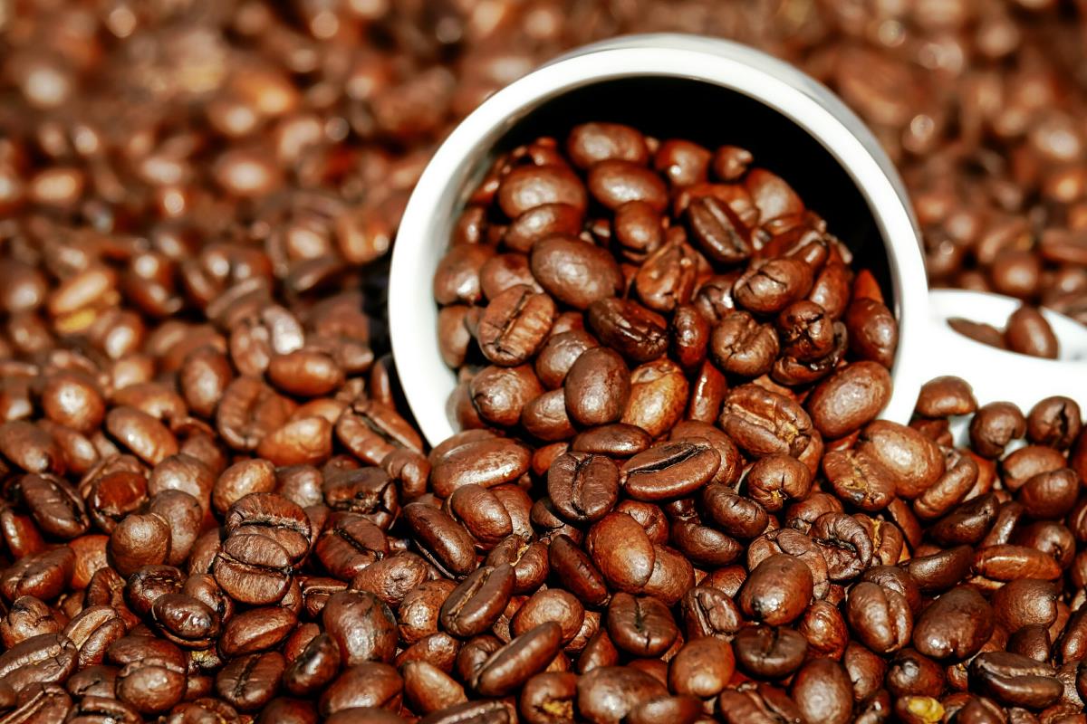 I kafa mnogima postaje luksuz! Cena opet porasla, a čeka nas još veće poskupljenje - Šta se dešava? I kafa mnogima postaje luksuz! Cena opet porasla, a čeka nas još veće poskupljenje - Šta se dešava?