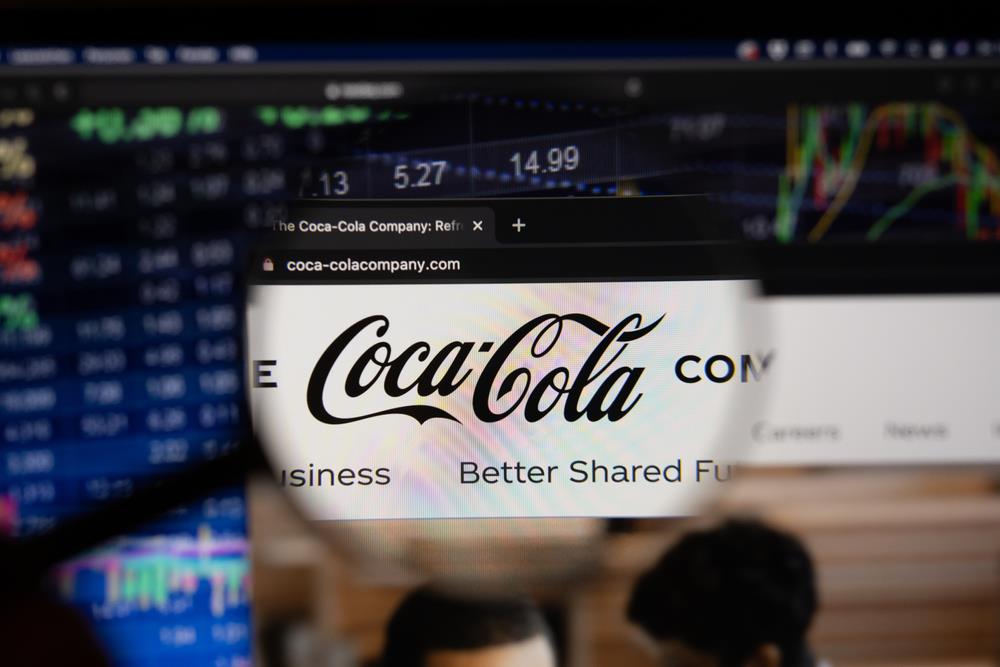 Coca-Cola prevazilazi globalnu ekonomsku krizu – Da li je ovo pravo vreme za ulaganje?