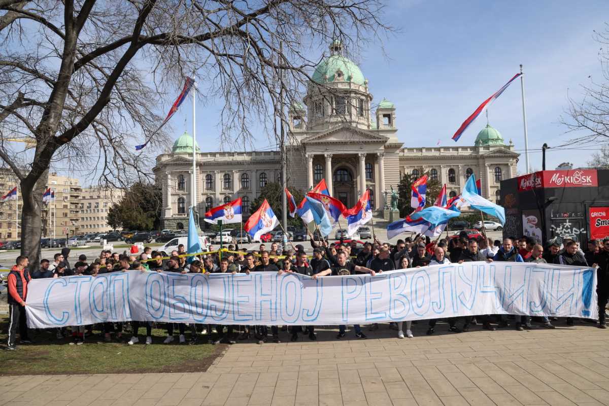 ZAŠTO ĆUTITE? Rektori i dekani nisu osudili nasilje nad studentima koji hoće da uče