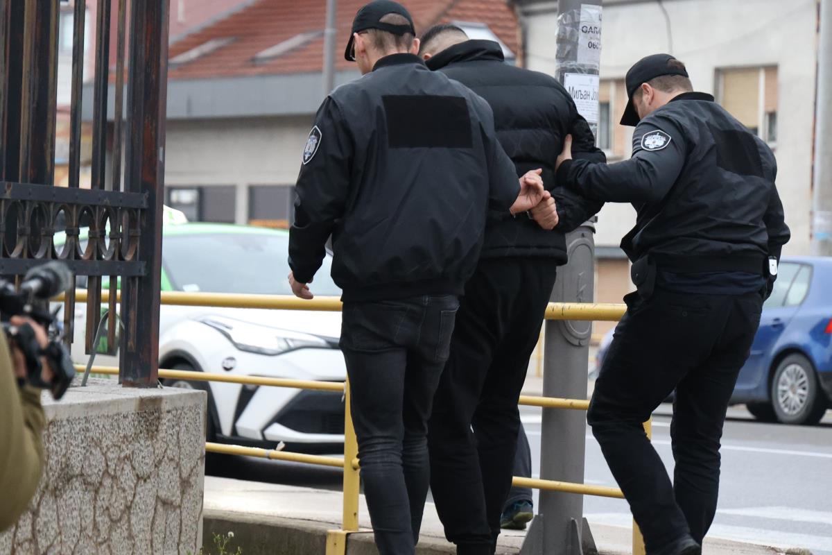 OVO JE ŠEMA MULJANJA! PRVI ČOVEK ŽITORAĐE ISPOD TRŽIŠNE VREDNOSTI NIŠLIJI USTUPIO OPŠTINSKO ZEMLJIŠTE: A evo za šta se sumnjiče načelnica i javni pravobranilac