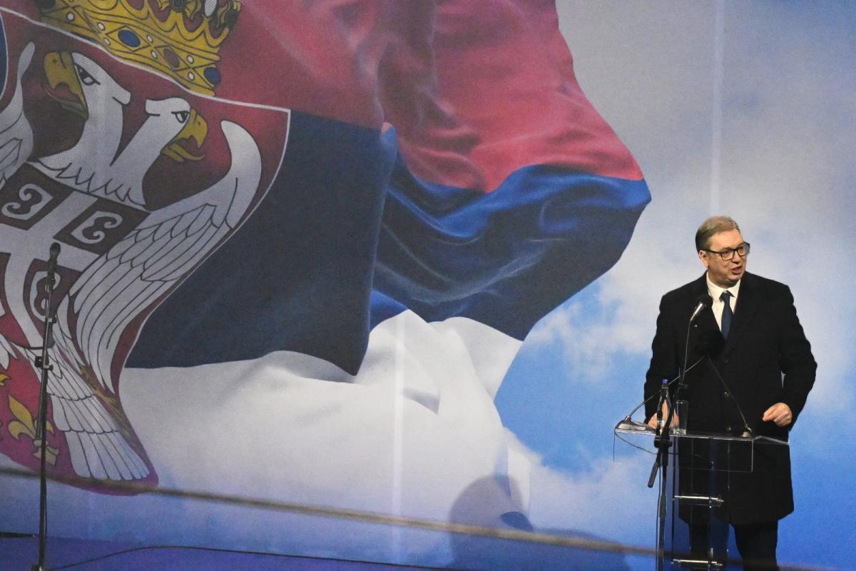 PREDSEDNIK VUČIĆ ORGANIZUJE PRIJEM ZA VATERPOLISTE Dočekaće ih u 10.30 časova u zgradi Generalnog sekretarijata Kép