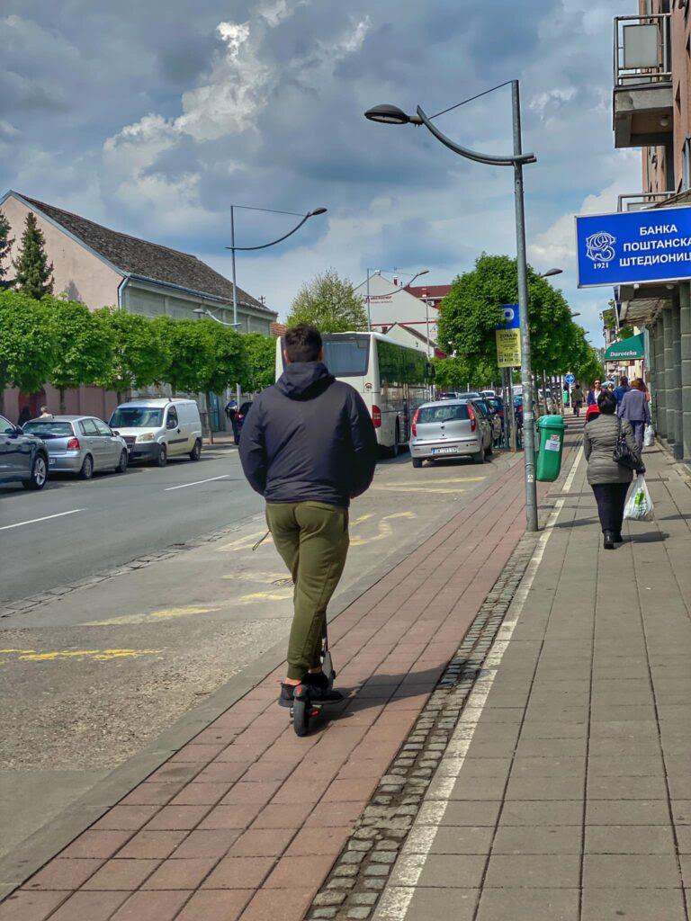 Kirija 200 €, komunalije 6.000 rsd! U ovom gradu živećete bogovski, a blizu je Beograda Kirija 200 €, komunalije 6.000 rsd! U ovom gradu živećete bogovski, a blizu je Beograda