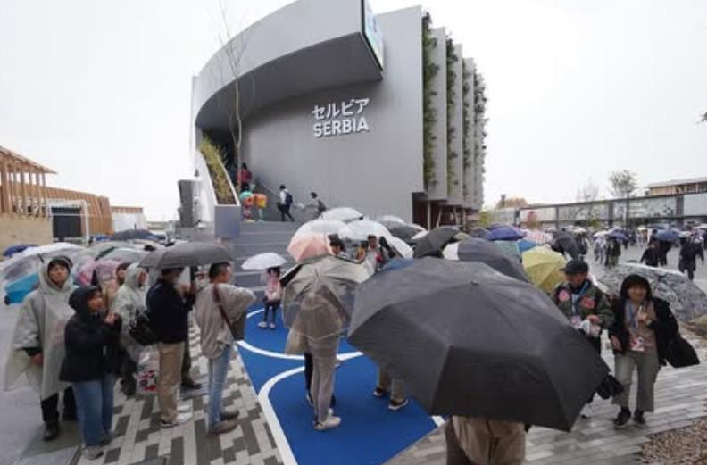 Srpski Paviljon u Osaki raspametio Japance! Jedna stvar im posebno zapala za oko, ujedno to je i najprodavaniji proizvod Srpski Paviljon u Osaki raspametio Japance! Jedna stvar im posebno zapala za oko, ujedno to je i najprodavaniji proizvod