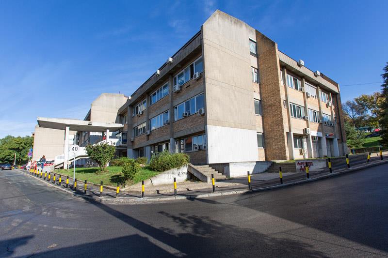 Raspisan tender za rekonstrukciju: U planu kompletna obnova Doma zdravlja "Zvezdara" Raspisan tender za rekonstrukciju: U planu kompletna obnova Doma zdravlja "Zvezdara"