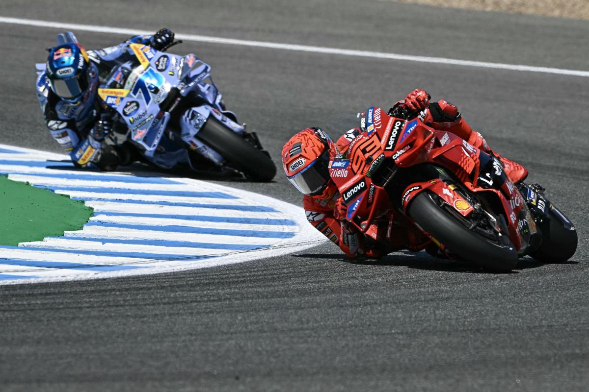 Mark Markes Moto GP sprint | Kurir