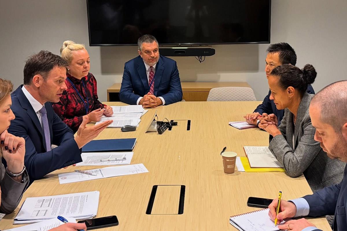 Ministar Mali sa novom šeficom Misije MMF-a za Srbiju Anet Kjob: Nastavljamo sa reformama! Posebno nam je važna Poreska uprava Ministar Mali sa novom šeficom Misije MMF-a za Srbiju Anet Kjob: Nastavljamo sa reformama! Posebno nam je važna Poreska uprava