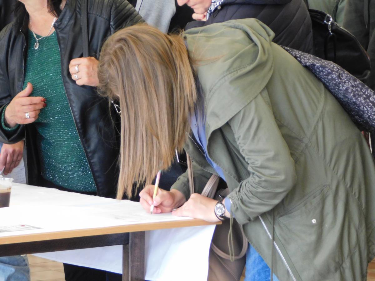 Danas sajam zapošljavanja u ovom gradu u Srbiji: Velika šansa za nezaposlene Danas sajam zapošljavanja u ovom gradu u Srbiji: Velika šansa za nezaposlene