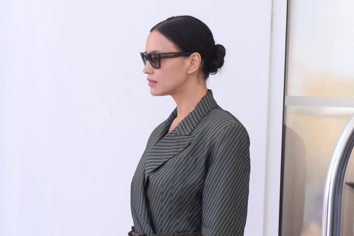 "Niko je nije ni pogledao! Hitno na podizanje zadnjice" Irina Šajk (40) se skinula u kupaći, blate je kao nikad pre Kép