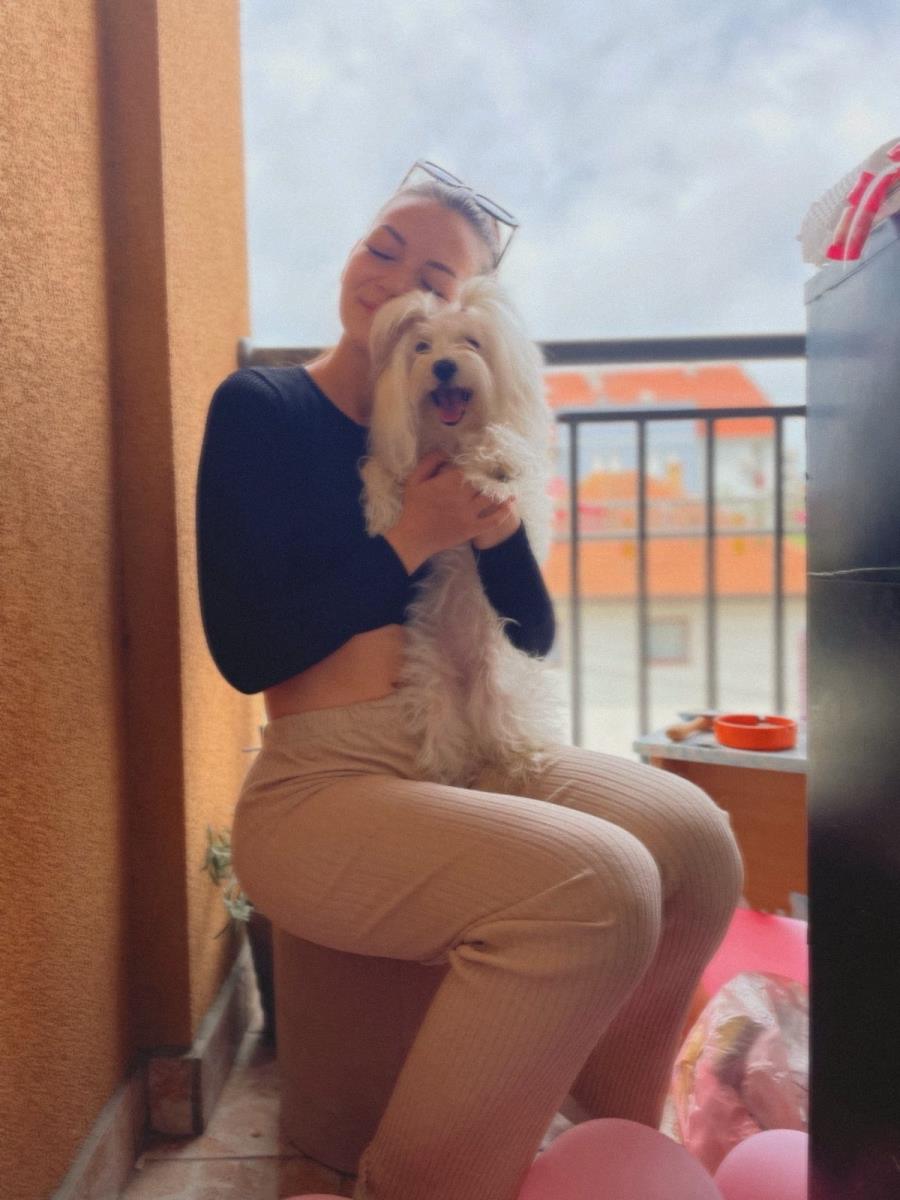 Čačanka u trenutku zaradila 3.000 €! Ima neobičan dodatni posao, mnogi se ne bi usudili, a ona uživa Čačanka u trenutku zaradila 3.000 €! Ima neobičan dodatni posao, mnogi se ne bi usudili, a ona uživa