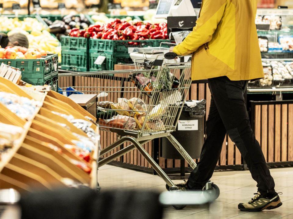 Poskupljuju već papreno skupi proizvodi! Švajcarski prehrambeni gigant tvrdi da nema izbora Poskupljuju već papreno skupi proizvodi! Švajcarski prehrambeni gigant tvrdi da nema izbora