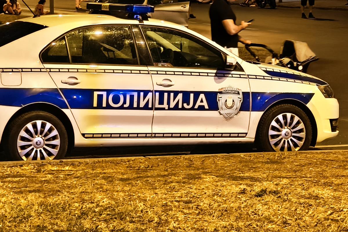 POLICIJA UHAPSILA KNJAŽEVČANINA (31) ZBOG 2 KRIVIČNA DELA: Sumnjiči se da je pretukao nepoznatog prolaznika da bi mu oteo telefon! Spasili ga meštani Kép