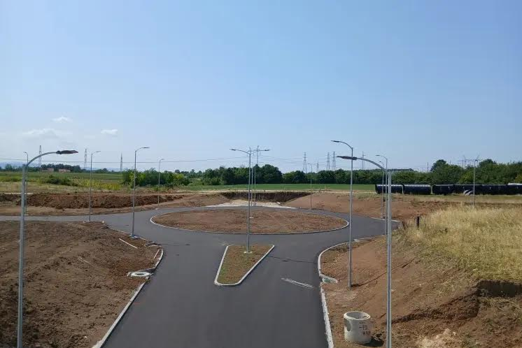 Severna obilaznica oko Kragujevca biće završena do 2028. Povezaće grad na sasvim drugačiji način, a evo čemu će sve doprineti! (foto) Severna obilaznica oko Kragujevca biće završena do 2028. Povezaće grad na sasvim drugačiji način, a evo čemu će sve doprineti! (foto)