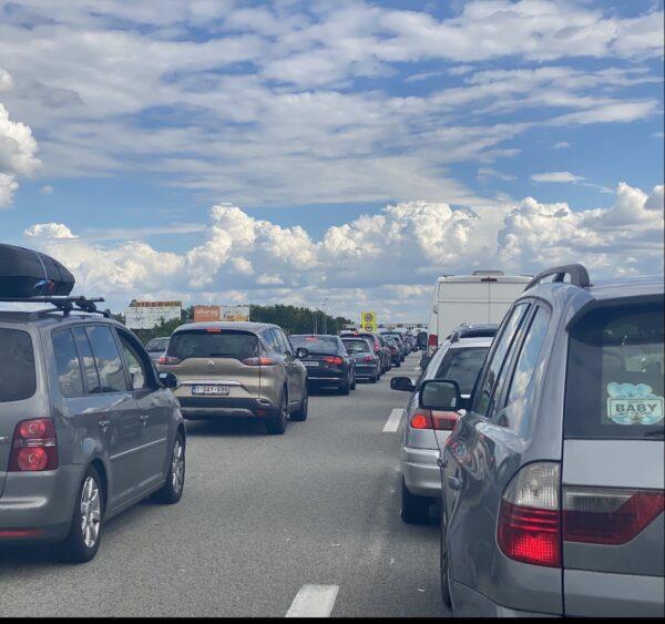 Porodica sa detetom na granici doživela šok! Umalo im propalo letovanje - Pazite da se i vama ne desi isto Porodica sa detetom na granici doživela šok! Umalo im propalo letovanje - Pazite da se i vama ne desi isto