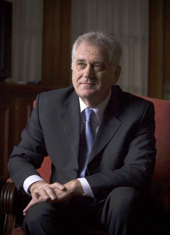 Nikolić: Uručeni ključevi kuća u Obrežu, uskoro još 6 u Koceljevi i ...