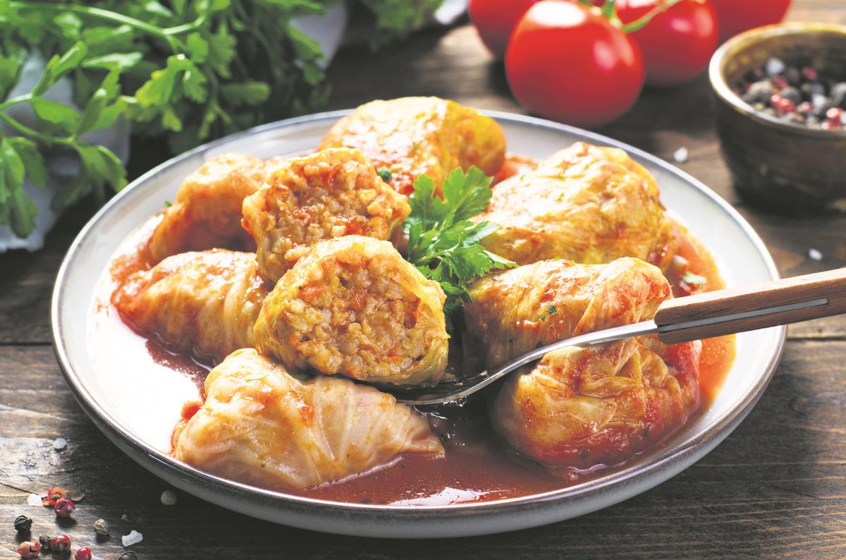 Does an egg belong in sarma or not? A recipe from a 1952 book settles the eternal dilemma of Serbian housewives