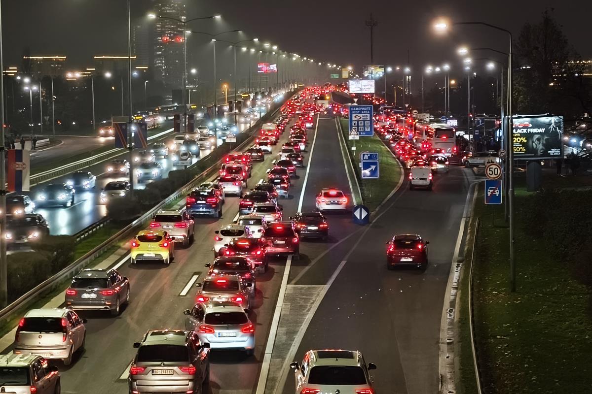 AMSS WARNED DRIVERS: Increased traffic intensity on main roads, here's the situation at the borders tonight