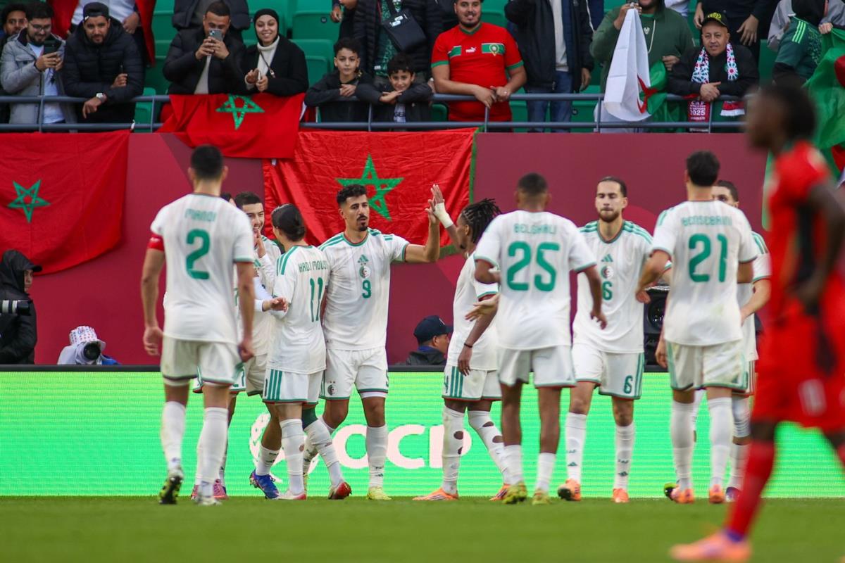 MAREZ BLISTAO - PUSTINJSKE LISICE KRENULE SILOVITO: Fudbaleri Alžira pobedili Sudan na Kupu afričkih nacija MAREZ BLISTAO - PUSTINJSKE LISICE KRENULE SILOVITO: Fudbaleri Alžira pobedili Sudan na Kupu afričkih nacija