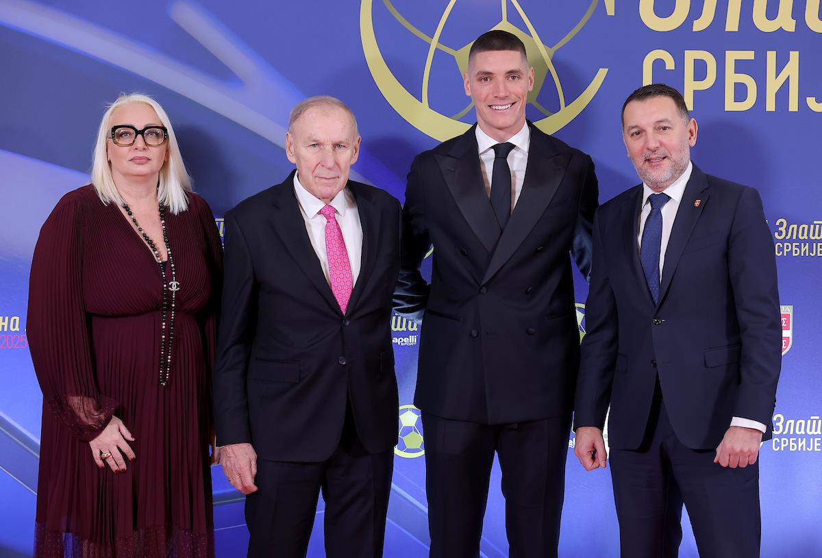 SPEKTAKL U ORGANIZACIJI FUDBALSKOG SAVEZA SRBIJE! Zlatna lopta FSS ispunila sva očekivanja: Najbolji dobili zaslužene nagrade! SPEKTAKL U ORGANIZACIJI FUDBALSKOG SAVEZA SRBIJE! Zlatna lopta FSS ispunila sva očekivanja: Najbolji dobili zaslužene nagrade!