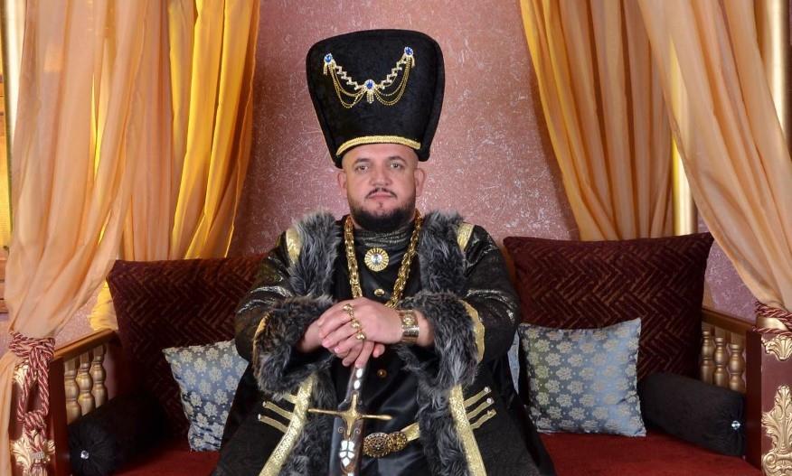 ALBANAC MILIONER OBOŽAVA SRPKINJE! Dom u Beogradu plaća čak 4 MILIONA, a nosi papuče od 540 EVRA: Šenki Versaće otkrio izvor svog bogatstva