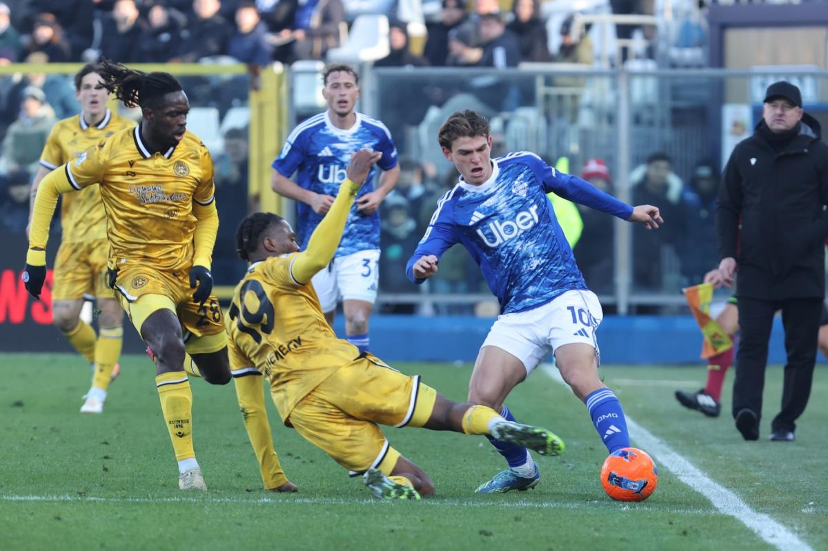 GOSTI ODNELI BODOVE: Udineze u drugom poluvremenu slomio otpor fenjeraša Kép